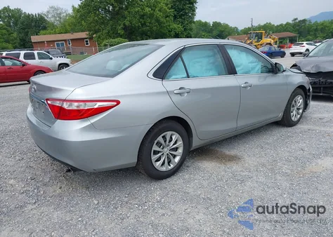 2017 Toyota Camry Le z USA, uszkodzony, nr VIN 4T1BF1FK8HU282099
